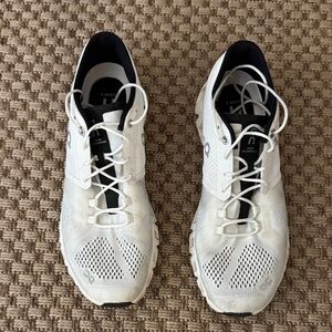 On Running Men's White and Black Athletic Shoes